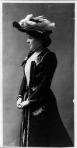 Lillie Langtry, 1853-1929 LCCN2002699912
