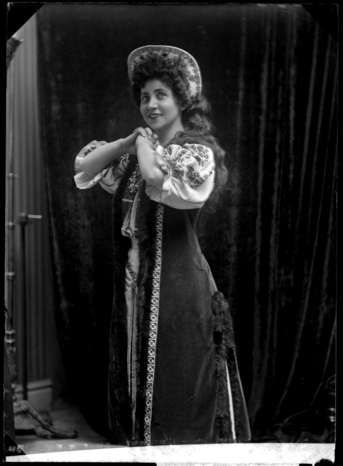 Lilly Walleni in Daria at Kungliga Operan 1907 - SMV - NV058