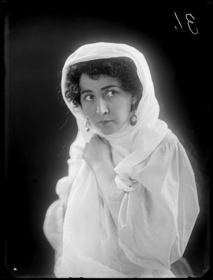 Lilly Walleni in På Sicilien at Kungliga Operan 1906 - SMV - NV052