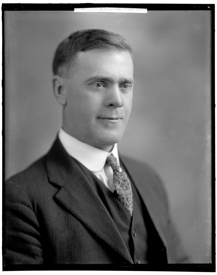 LILLY, T.J., HONORABLE LCCN2016861977