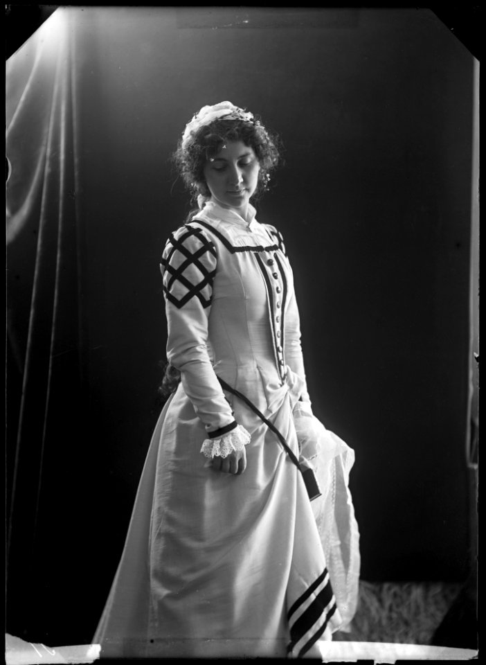 Lilly Walleni in Boccaccio at Östermalmsteatern 1904 - SMV - NV043