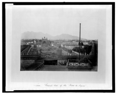 Lima. The general view of the Paseo de Aguas LCCN2006679732