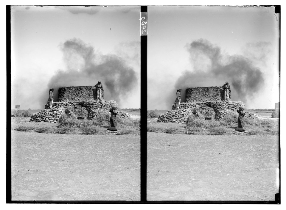 Lime-kiln burning thorns, Homs LOC matpc.06367