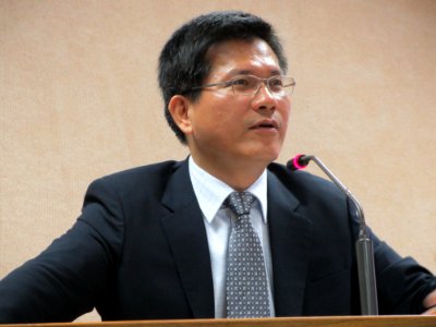 Lin Chia-lung from VOA