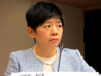 Lin Shih-chia from VOA (1)