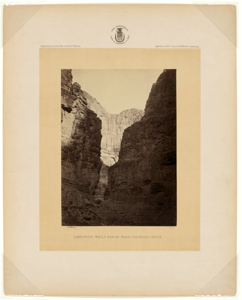 Limestone Walls, Kanab Wash, Colorado River - W. Bell, phot. LCCN2007684813