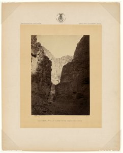 Limestone Walls, Kanab Wash, Colorado River - W. Bell, phot. LCCN2007684813
