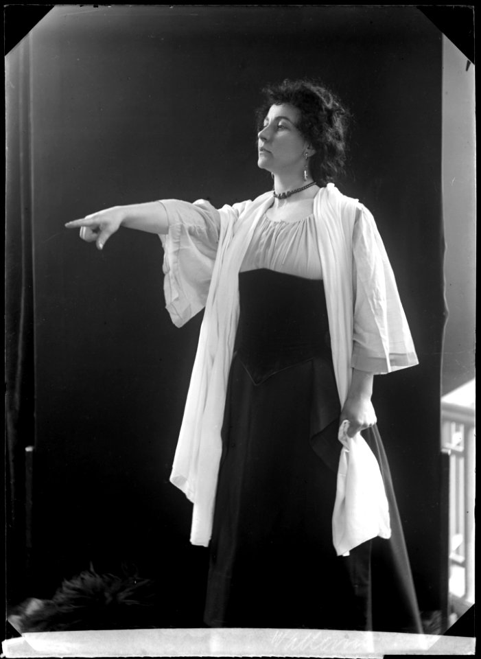 Lilly Walleni in På Sicilien at Kungliga Operan 1906 - SMV - NV051