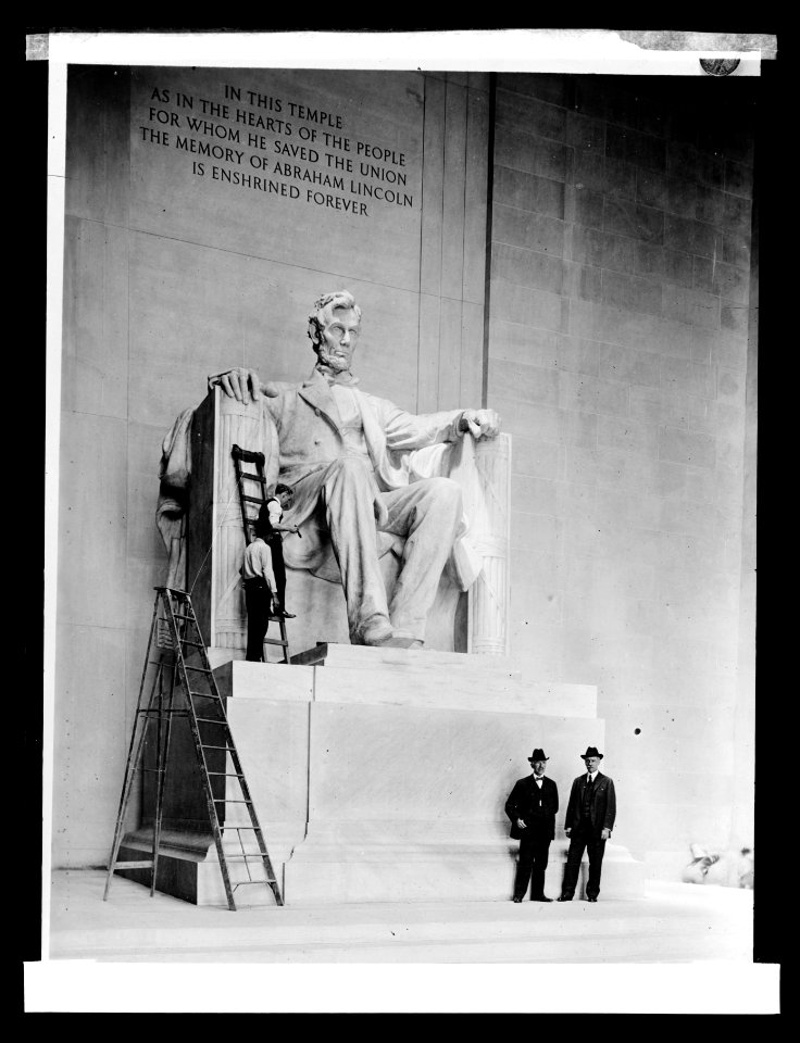 Lincoln Statue, Lincoln Memorial, (Washington, D.C.) LCCN2016823977