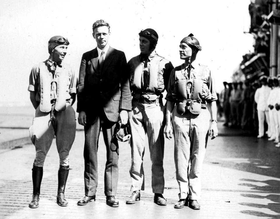 Lindbergh with pilots on USS Saratoga (CV-3) 1928