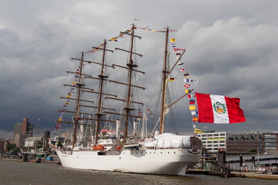Boat harbour cruise sailing vessel