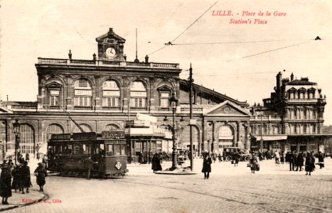 Lille Place-de-la-gare tramway 1923 photo