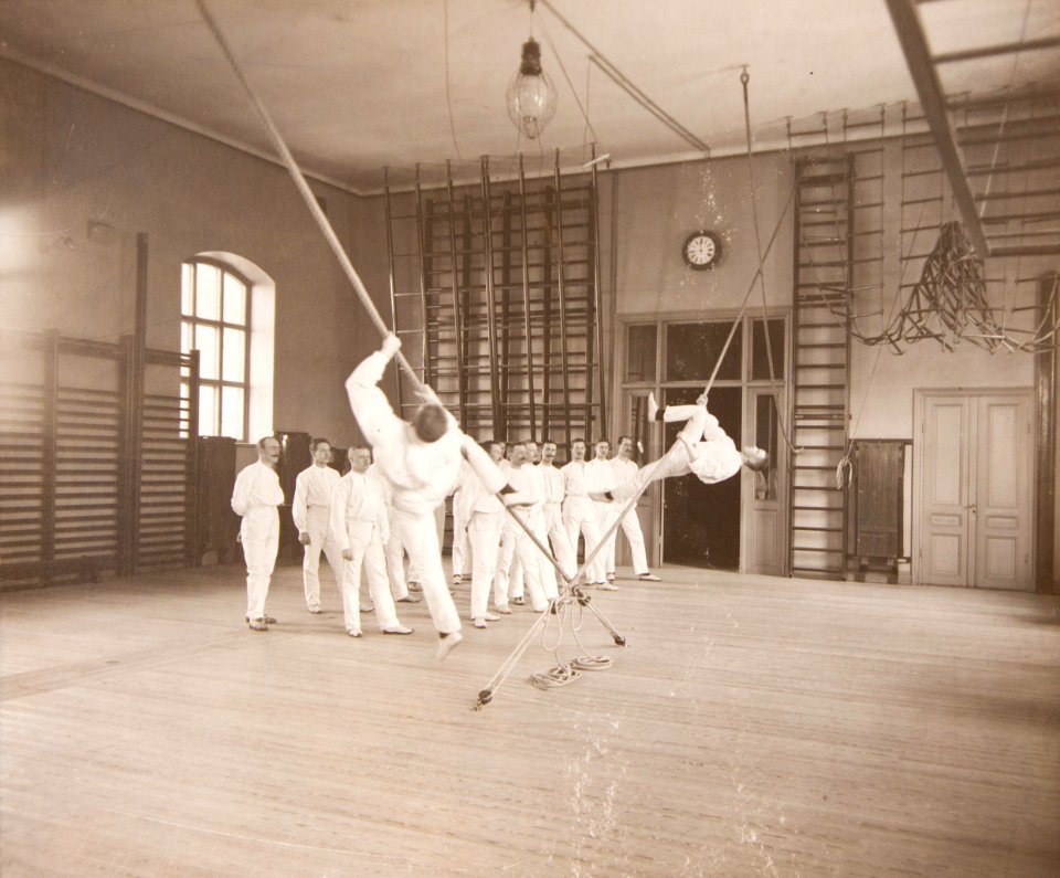Linggymnastik Gymnastiska Centralinstitutet Stockholm ca 1900 0041