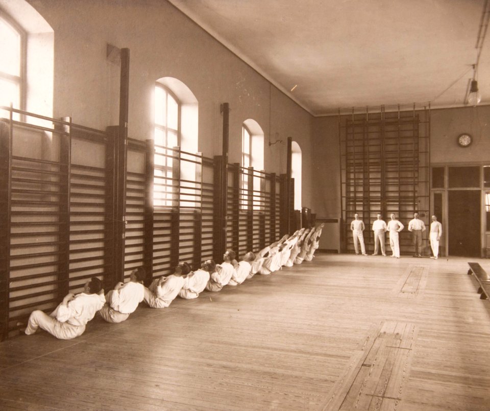 Linggymnastik Gymnastiska Centralinstitutet Stockholm ca 1900, gih0007