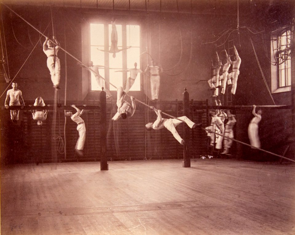 Linggymnastik Gymnastiska Centralinstitutet Stockholm ca 1900, gih0134 01