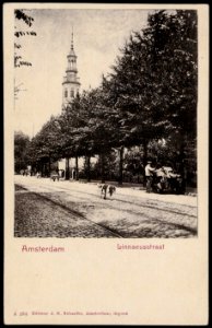 Linnaeusstraat met kerktoren van de Muiderkerk op de hoek van de Eerste van Swindenstraat. Uitgave J.H. Schaefer, Amsterdam, Afb PRKBB00355000011