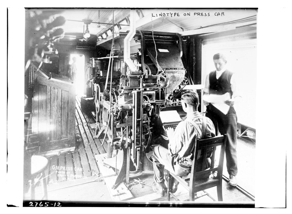 Linotype on press car LCCN2014693604