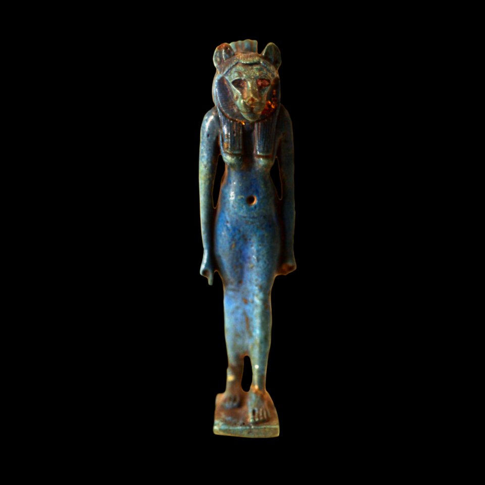 Lion goddess-E 22709-IMG 0596-black
