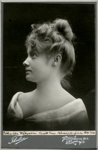 Lisa Håkansson, porträtt - SMV - H4 161