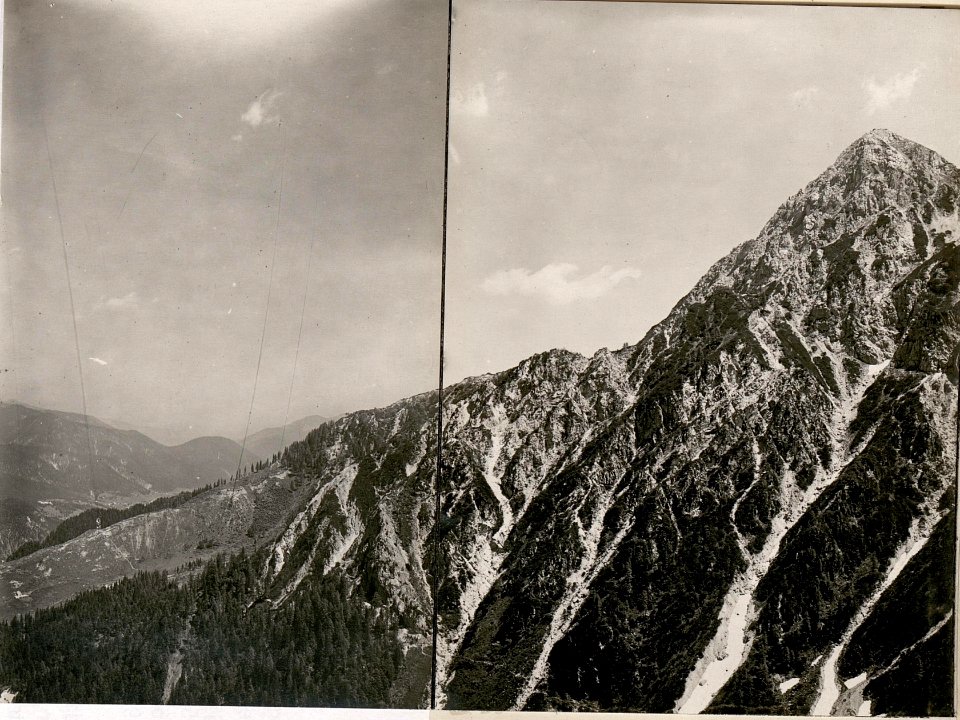 Linksseitiger Piper 1868 oder Mittagsfelscharte und Hang zum Mittagskofel oberen Strekiza.Stpkt, Feldwache ¤ 1579 (14-7.1917.) (BildID 15800625)