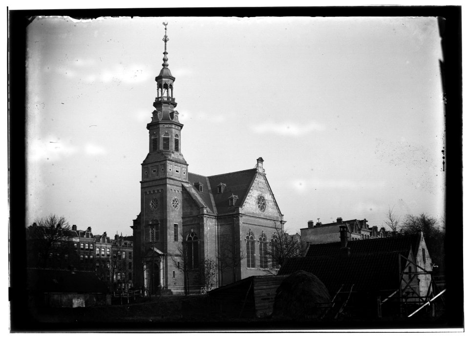 Linnaeusstraat 37, foto 11 Jacob Olie (max res)