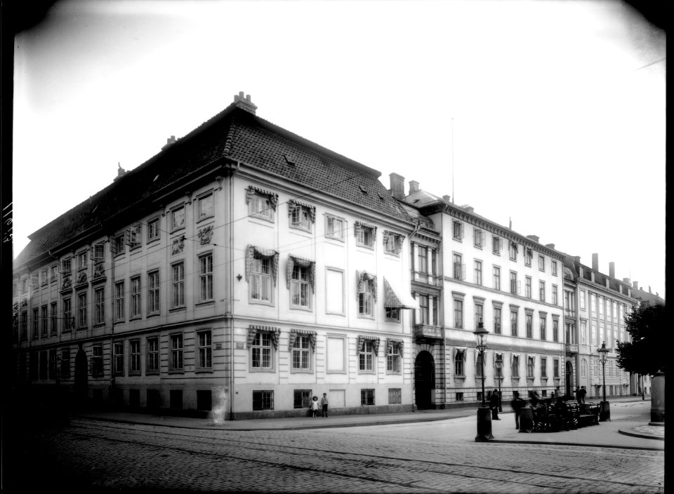 Lindencrones Palæ 1913