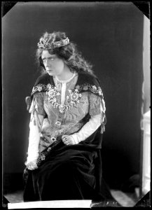 Liva Järnefelt in Lohengrin at Kungliga Operan 1905 - SMV - GJ055