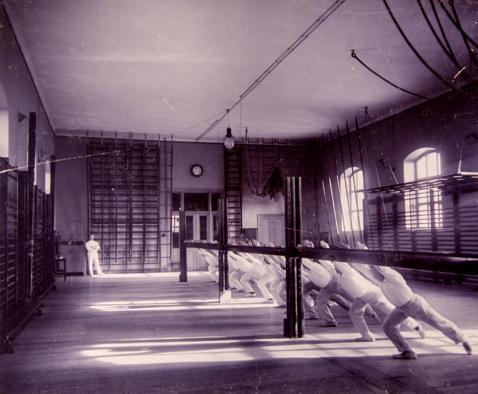 Linggymnastik Gymnastiska Centralinstitutet Stockholm ca 1900 0042