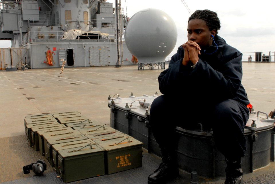 Live-fire exercise aboard USS Blue Ridge 150303-N-LG619-190