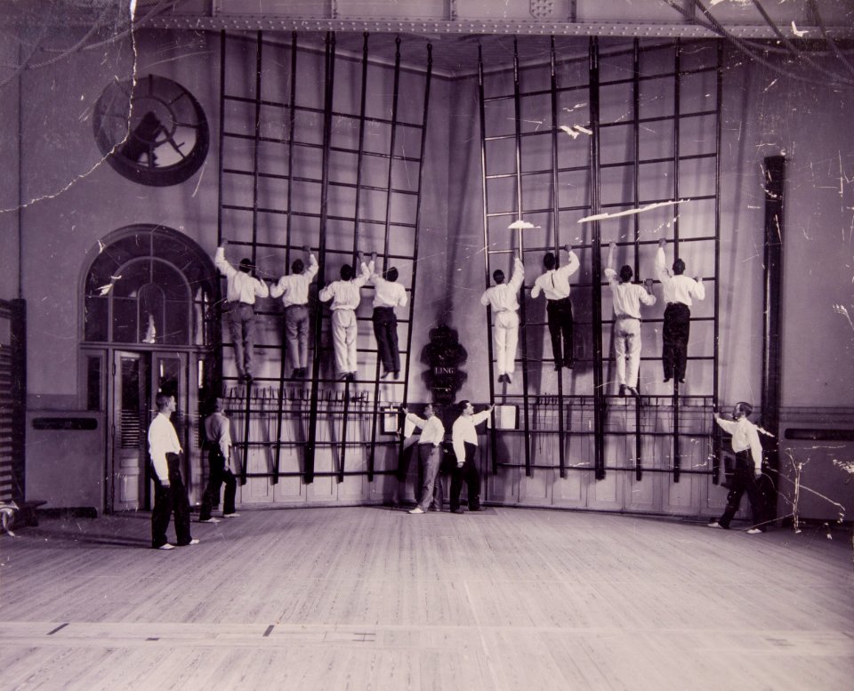 Linggymnastik Gymnastiska Centralinstitutet Stockholm ca 1900 0050