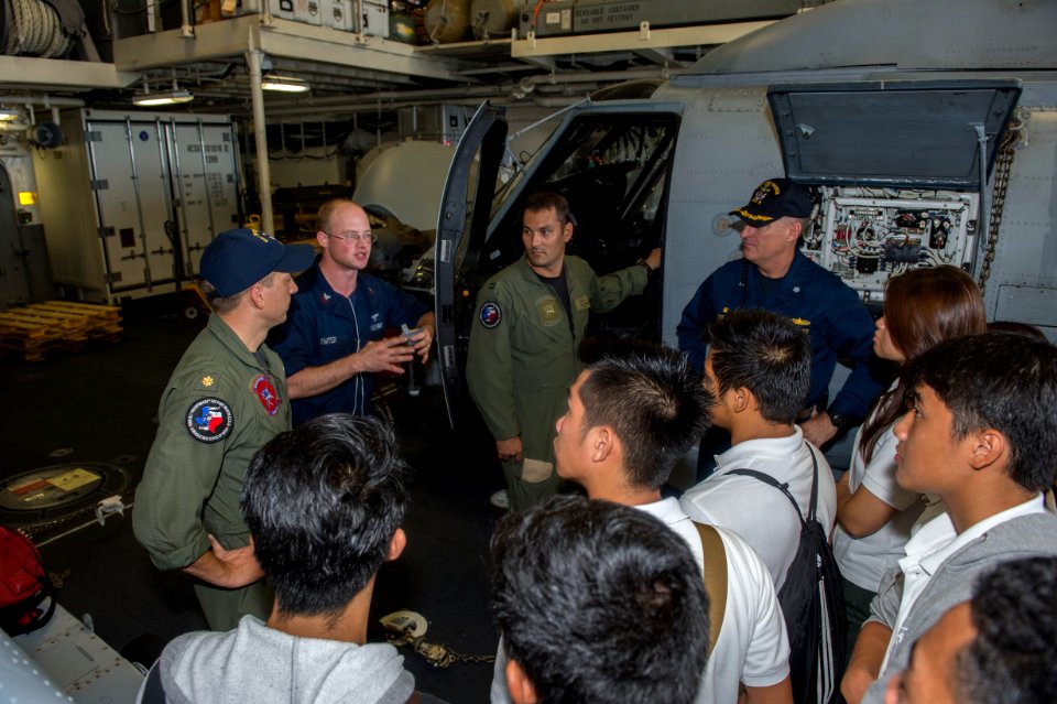 Littoral Combat Ship USS Fort Worth (LCS-3) 141212-N-DC018-020