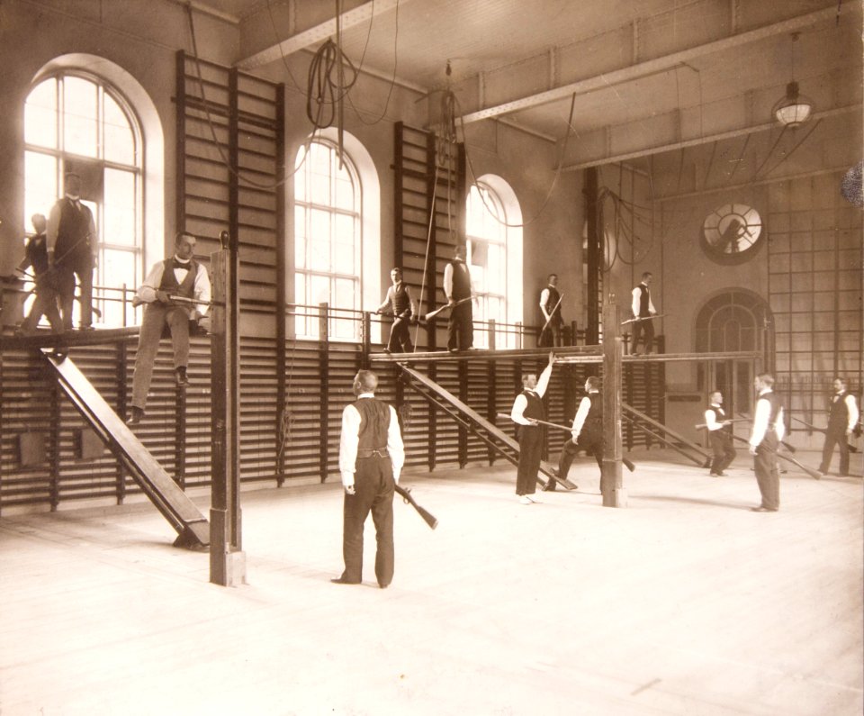 Linggymnastik Gymnastiska Centralinstitutet Stockholm ca 1900 0054
