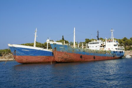 Greece boat wreck photo