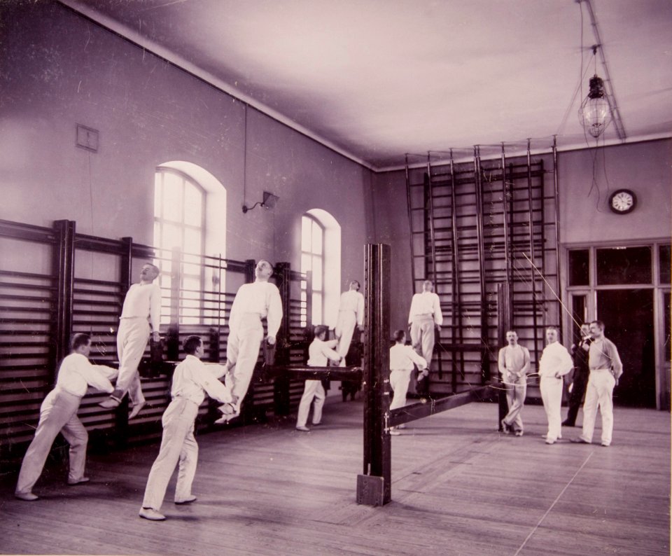 Linggymnastik Gymnastiska Centralinstitutet Stockholm ca 1900, gih0011