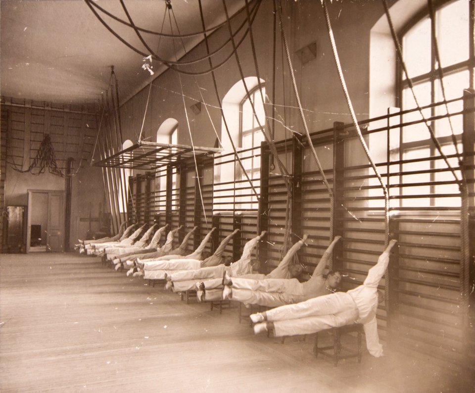 Linggymnastik Gymnastiska Centralinstitutet Stockholm ca 1900, gih0026