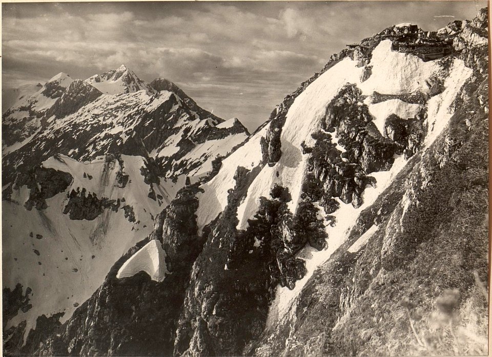 Linker Flügel der Lipnikstellung, unterhalb eigene Kote 1776. Aufgenommen am 15.5.1916. (BildID 15475279)