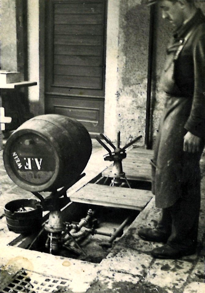 Linz Ferihumer Fasspicherei 1934c
