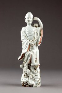 Liu Hai i porslin gjord i Kina på 1600-talet och övermålad i Europa senare - Hallwylska museet - 95593 photo