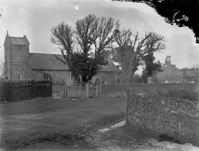 Llanhilleth Church and village, Abertillery (4785916)