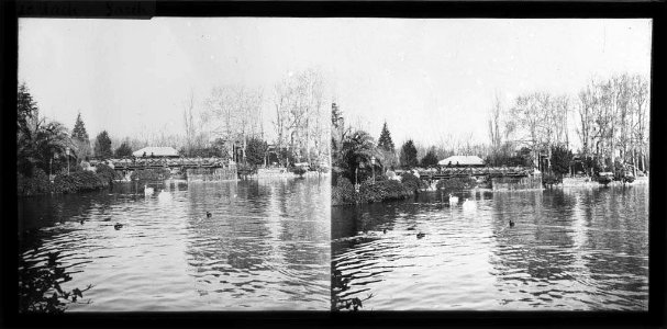 Llac i pont del Parc de la Ciutadella