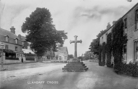 Llandaff Cross (4641425) photo