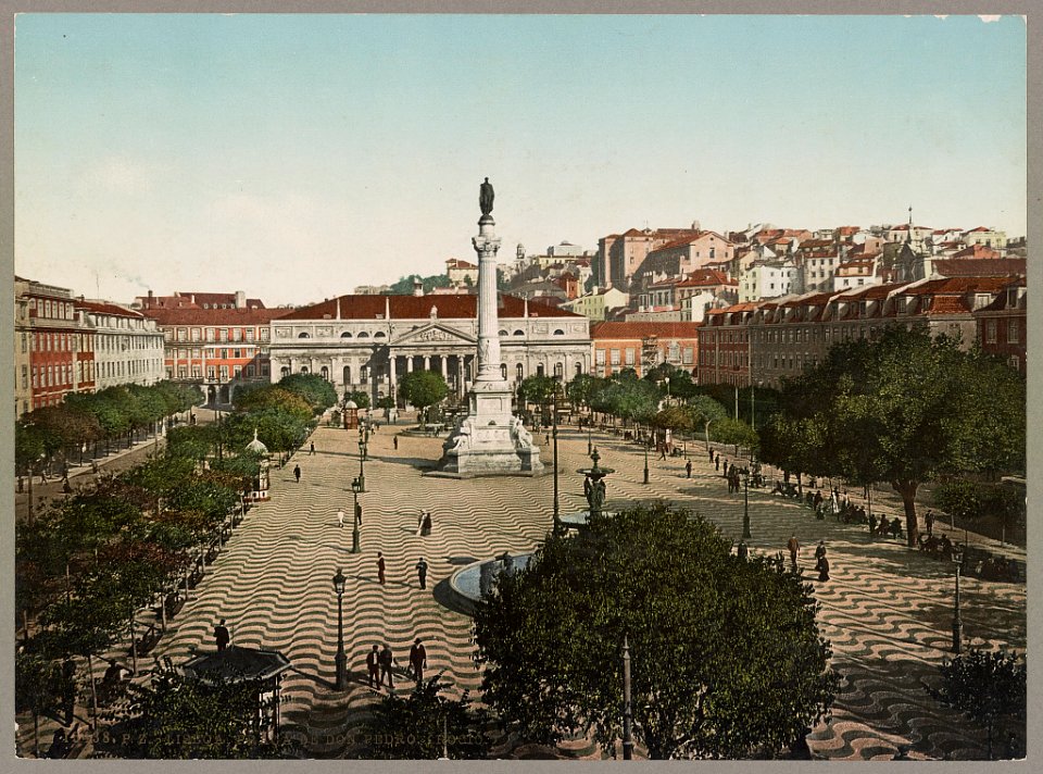 Lisboa. Praça de Don Pedro. (Rocio.) LOC ppmsca.52714