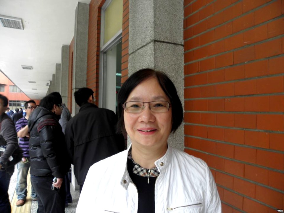 Lo Shu-Lei from VOA (1)