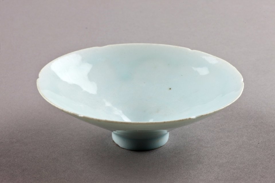 Ljusblå skål - Hallwylska museet - 96196