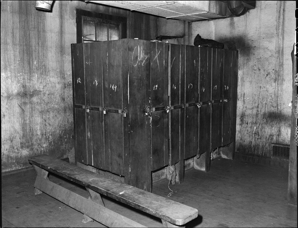 Locker room in washhouse used by ... miners. Southern Coal Corporation, Bradshaw Mine, Bradshaw, McDowell County... - NARA - 541024