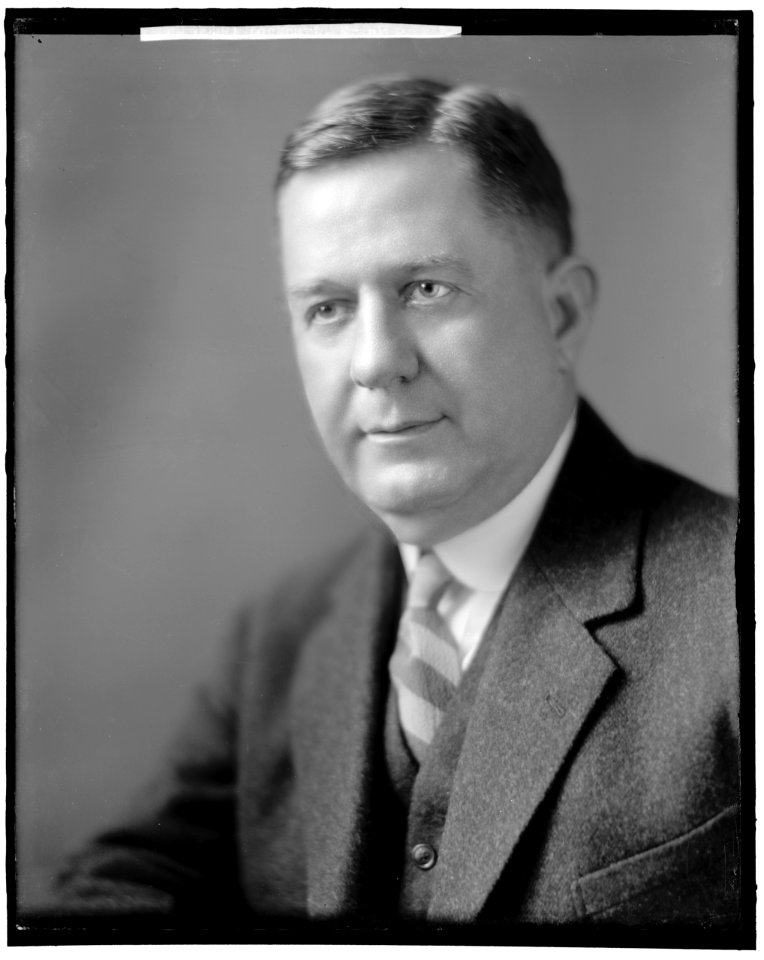 LOCKHART, FRANK P. LCCN2016861301