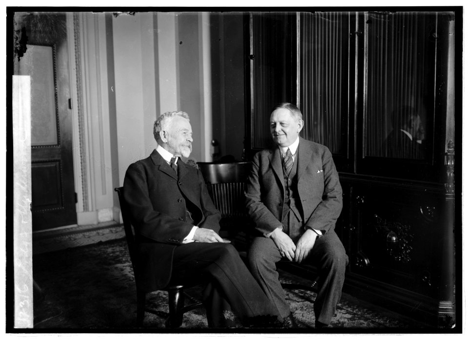 Lodge & Underwood LCCN2016822583
