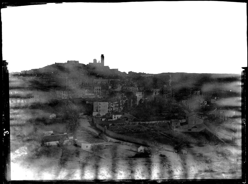 Lleida vista des del castell de Gardeny