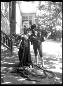 Lizzie Sondell and Ernst Norée in Hertiginnan av Danviken at Kristallsalongen 1906 - SMV - NN030