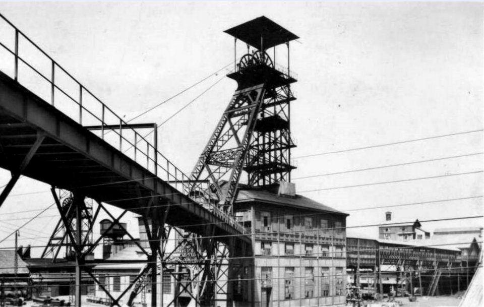 Liévin - Fosse n° 5 - 5 bis des mines de Liévin (C)
